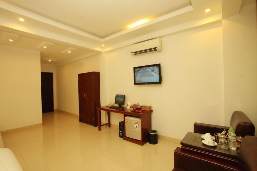 Ngoc Anh Hotel 2 Ниньбинь Экстерьер фото